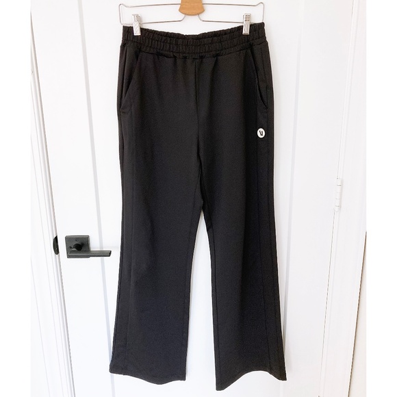 Vuori Black Courtside Track Pants - M - Picture 2 of 4